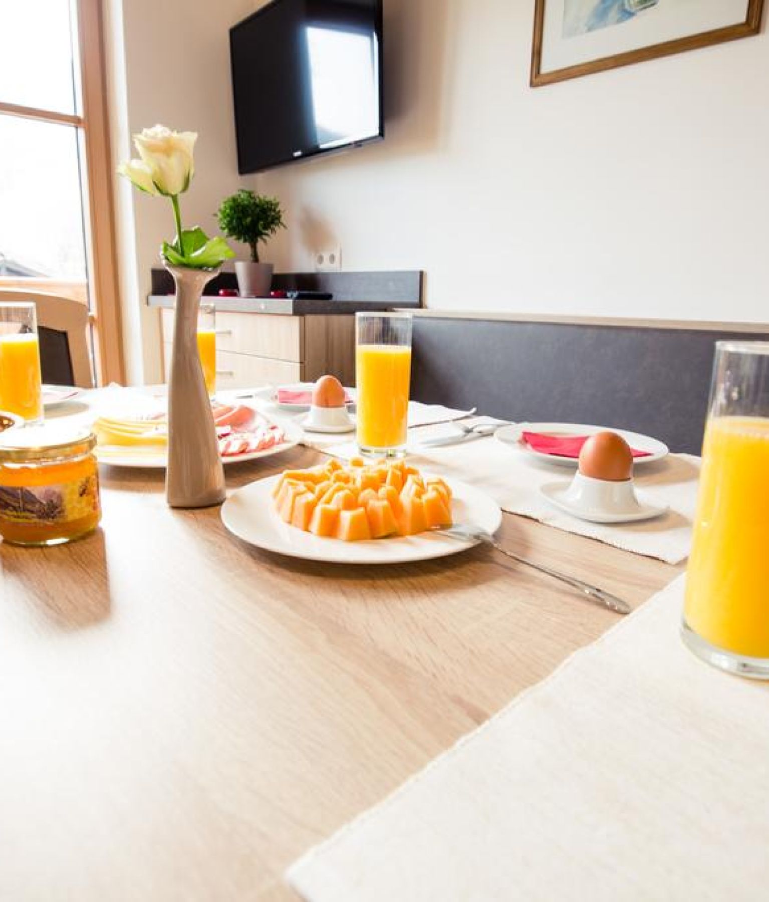 Frühstück Appartements Hauserbauer in Kaprun